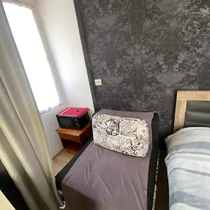 Apartment Family In Avlabari, Tbilisi